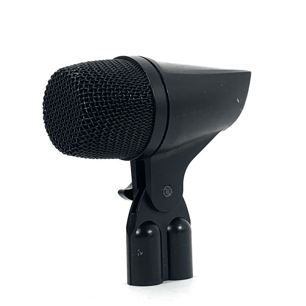 AKG D110 Kick Drum Dynamic Microphone Matt Black 600 Ohms 2,5 mV/Pa *TESTED*‎
